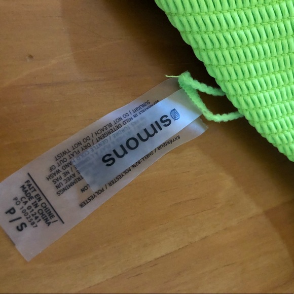 🌴🤯2/$20! Neon embossed triangle bralette - Picture 5 of 5